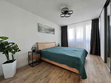 Na prenájom 3-izbový byt, 63 m², Košice-Západ, Jantárová