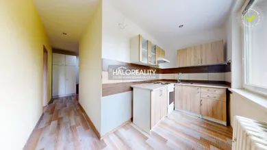 Mieszkania na sprzedaż, 3-pokojowe, Revúca · €69 500