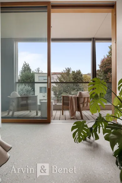 Na prenájom 3-izbový byt, 104 m², Bratislava-Staré Mesto, Bradlianska