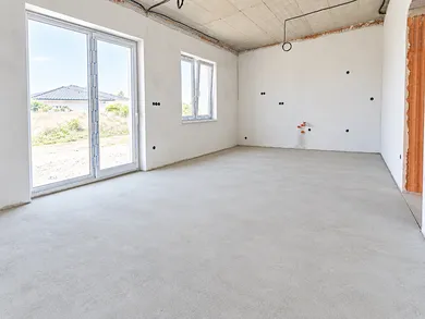 Na predaj 3-izbový byt, 80 m², Gabčíkovo