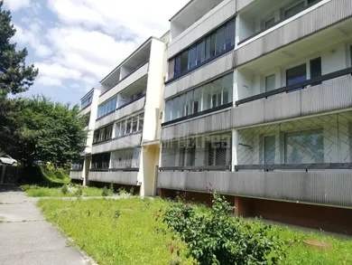 Byty na prenájom 1-izbový, Bratislava-Rača · €590