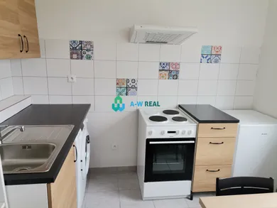 Na prenájom 1-izbový byt, 28 m², Dunajská Streda