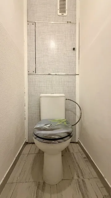 Na predaj 2-izbový byt, 45 m², Bratislava-Dúbravka, Hanulova