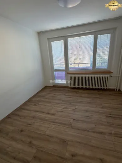 Na prenájom 2-izbový byt, 68 m², Prievidza, A. Škarvana