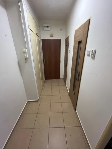Na predaj 3-izbový byt, 62 m², Veľké Kapušany