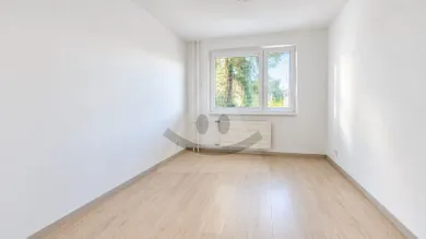 Na predaj 3-izbový byt, 70 m², Banská Bystrica, Sásová