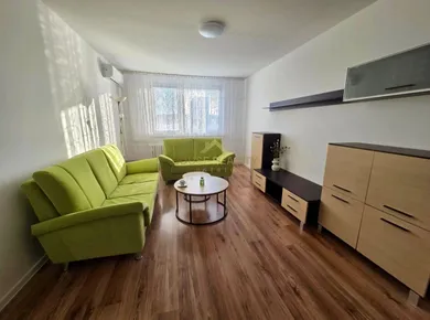 Byty na prenájom 2-izbový, Bratislava-Petržalka · €660