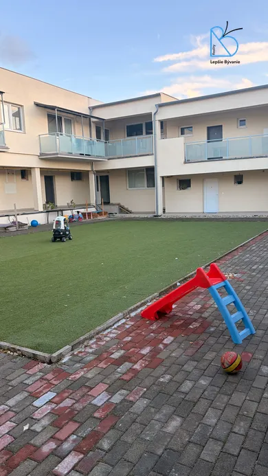 Na predaj 1-izbový byt, 38 m², Nitra, Cintorínska