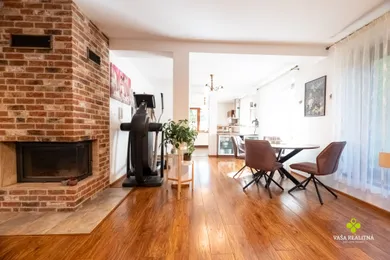 Na predaj 5-izbový dom, 170 m², Dunajská Lužná