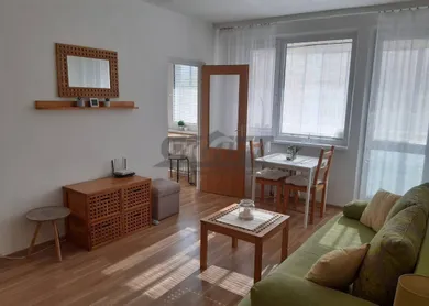 Mieszkania na wynajem, 1-pokojowe, Bratislava-Karlova Ves · €550