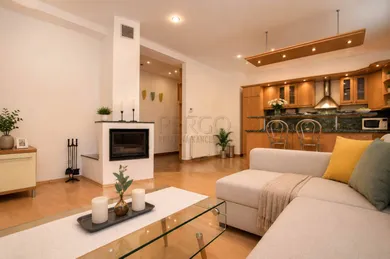 Mieszkania na sprzedaż, 3-pokojowe, Bratislava-Staré Mesto · €315 000