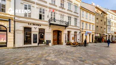 Eladó lakások, 2-szobás, Bratislava-Staré Mesto · €298 000