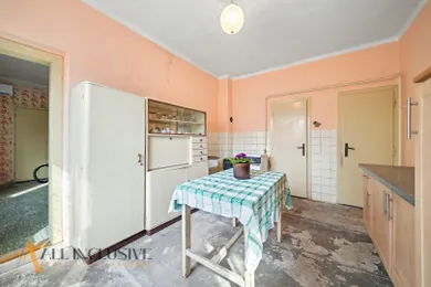 Na predaj 5-izbový dom, 108 m², Galanta