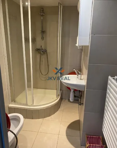 Na prenájom 1-izbový byt, 45 m², Košice-Juh, Slnečná