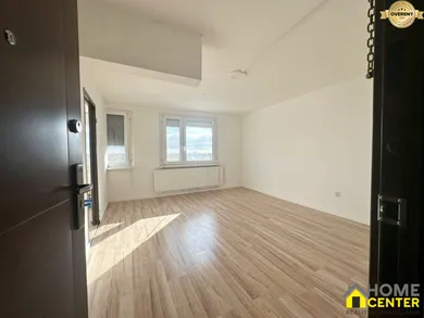 Na predaj 1-izbový byt, 29 m², Komárno, Družstevná