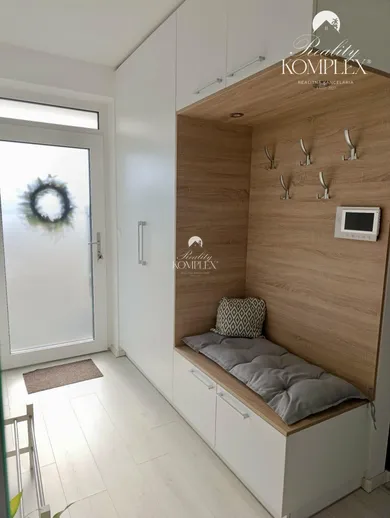 Na predaj 3-izbový byt, 82 m², Veľký Meder