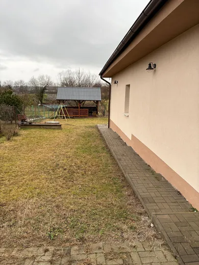 Na predaj dom, 479 m², Trávnica, Brezová