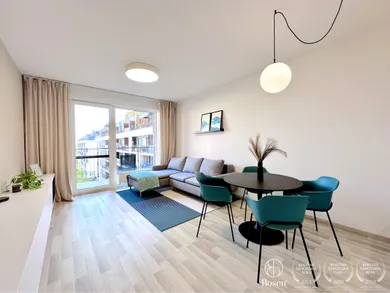 Mieszkania na wynajem, 2-pokojowe, Bratislava-Petržalka · €670