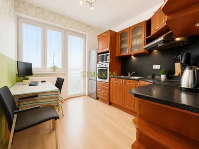 Na predaj 1-izbový byt, 32 m², Bratislava-Podunajské Biskupice