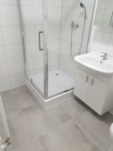 Mieszkania na wynajem, 1-pokojowe, Bratislava-Karlova Ves · €595