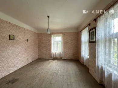 Na predaj 2-izbový dom, Zliechov