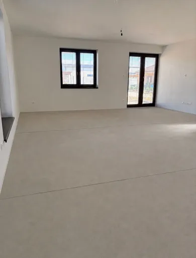 Na predaj dom, 150 m², Cabaj-Čápor, Cabajská