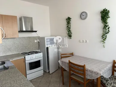 Na predaj dom, 400 m², Vinosady, Pezinská