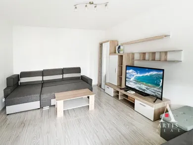 Mieszkania na wynajem, 1-pokojowe, Košice-Juh · €630