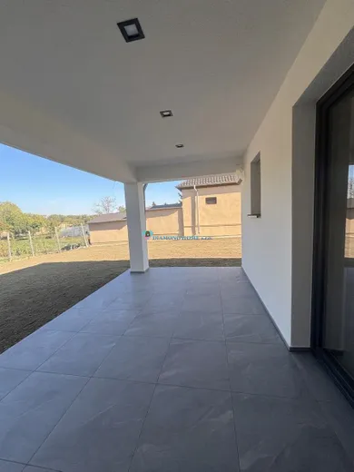Na predaj dom, 214 m², Tomášikovo, Tomášíkovo