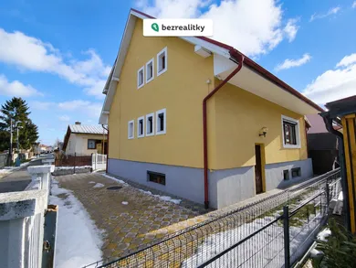 Na predaj dom v Poprad · €559 000 · Dokončené