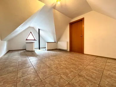Na predaj 5-izbový dom, 100 m², Dúbrava
