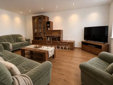 Na predaj 3-izbový byt, 65 m², Bratislava-Podunajské Biskupice