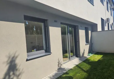 Na prenájom 3-izbový byt, 90 m², Bratislava-Vrakuňa, Anízová