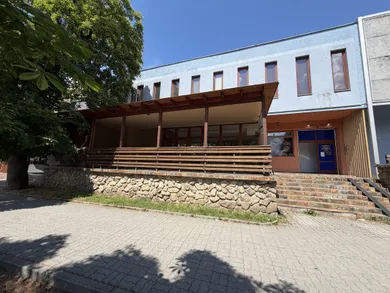 Komerčné priestory na prenájom, Pezinok · €590
