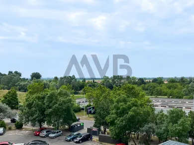 Na prenájom 1-izbový byt, 36 m², Nové Zámky, Nábrežná