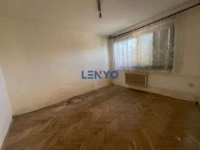 Na predaj 3-izbový byt, 75 m², Selice, Revolučná