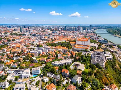 Mieszkania na wynajem, 2-pokojowe, Bratislava-Staré Mesto · €1700