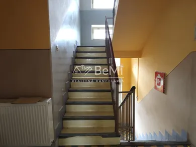 Na predaj komerčné, Levice, Mochovská ul.