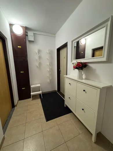 Mieszkania na wynajem, 3-pokojowe, Senec · €950
