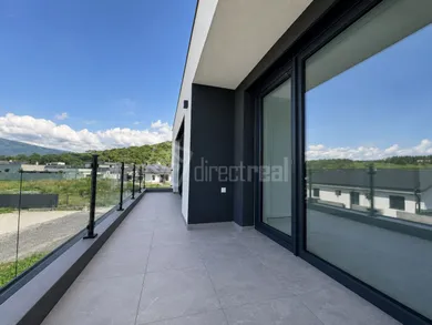 Na predaj 3-izbový byt, 95 m², Liptovský Mikuláš, Stošice