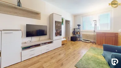 Byty na predaj 4-izbový, Trenčín · €199 000