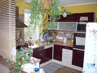 Na predaj dom, 240 m², Hviezdoslavov