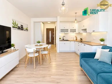 Na prenájom 1-izbový byt, 30 m², Oščadnica, Centrum