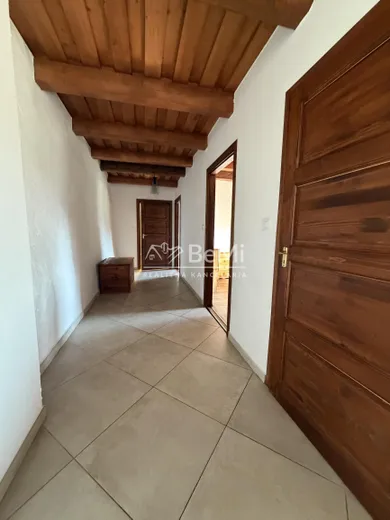 Na predaj dom, 140 m²