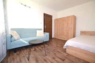 Na prenájom 1-izbový byt, 40 m², Poprad, Joliota Curie