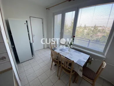 Na prenájom 2-izbový byt, 68 m², Žilina, Bajzová