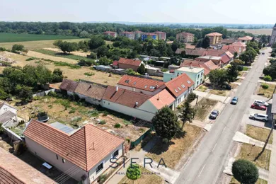Na predaj pozemok, Vlčkovce
