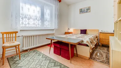 Na predaj 5-izbový dom, 79 m², Jelka