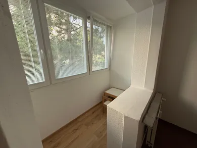 Na prenájom 3-izbový byt, 75 m², Bratislava-Karlova Ves