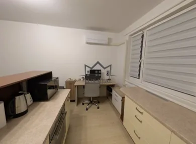 Na predaj 4-izbový byt, 88 m², Bratislava-Petržalka, Wolkrova
